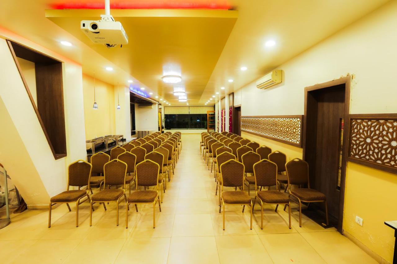 Hotel Solitaire Hinjawadi Exterior photo