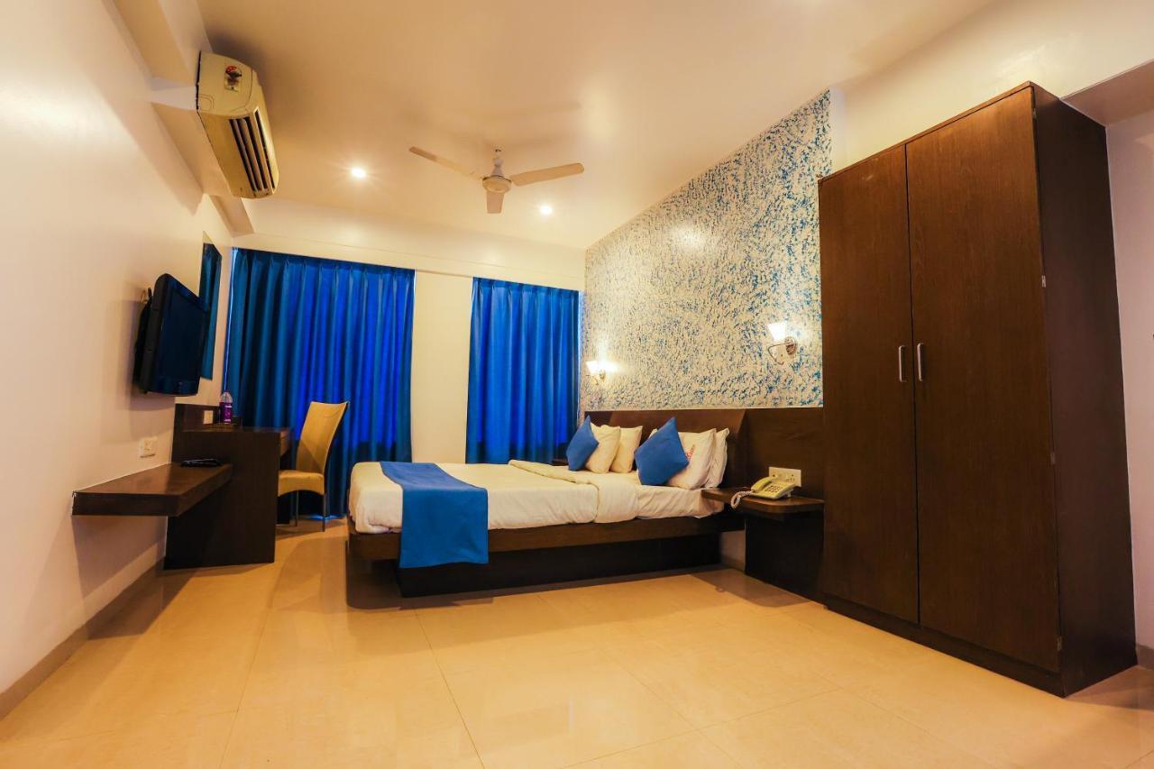 Hotel Solitaire Hinjawadi Exterior photo